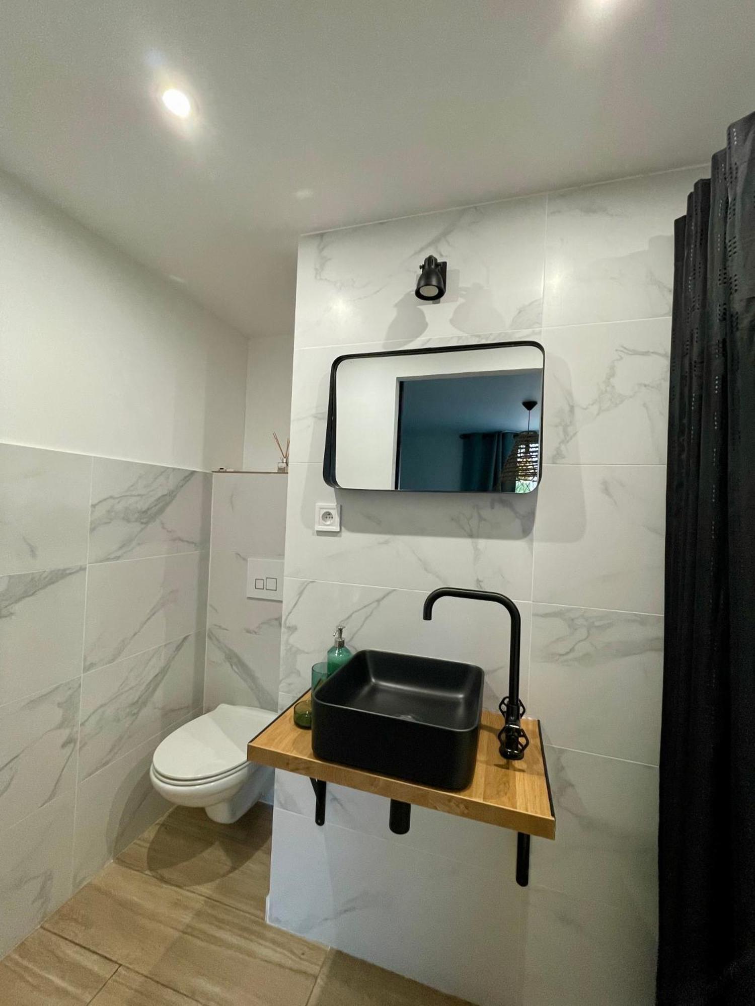Villa Les Oliviers Spa Privatif Бандол Екстериор снимка